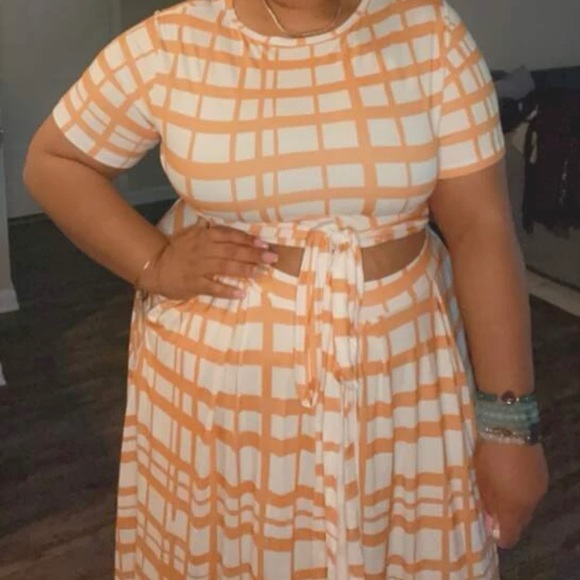 Sexy plaid red skirt set​ - Picture 9 of 10